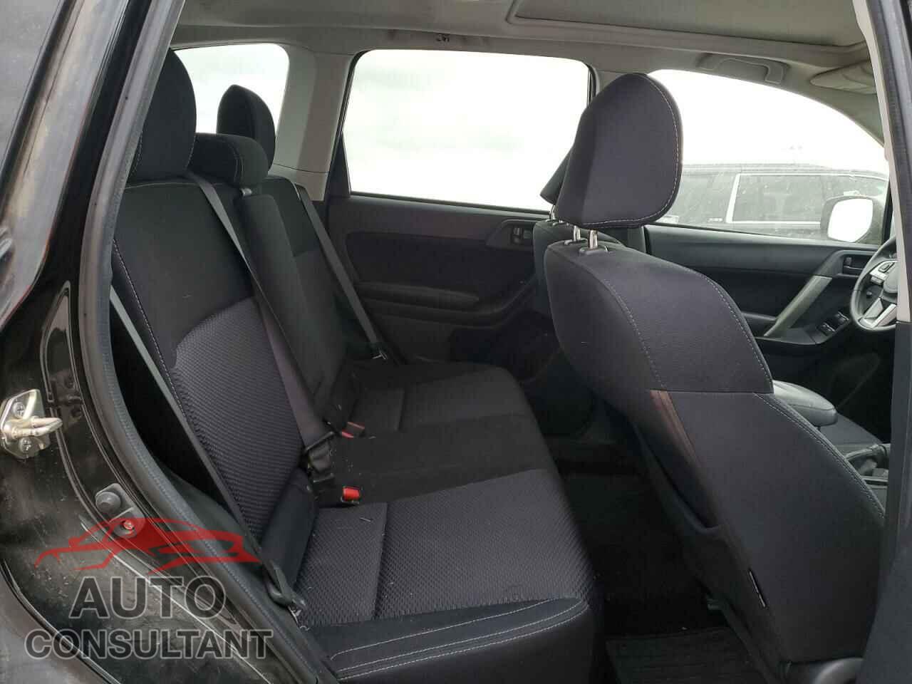 SUBARU FORESTER 2017 - JF2SJAEC6HH570551