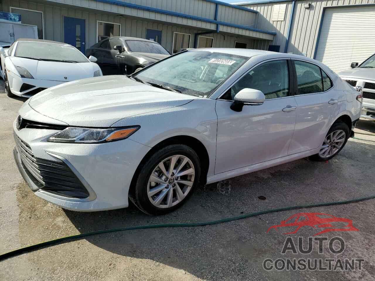 TOYOTA CAMRY 2023 - 4T1C11AK9PU157864