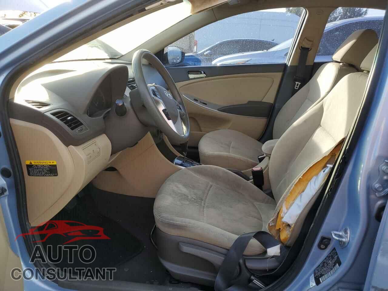HYUNDAI ACCENT 2012 - KMHCU4AE0CU057309