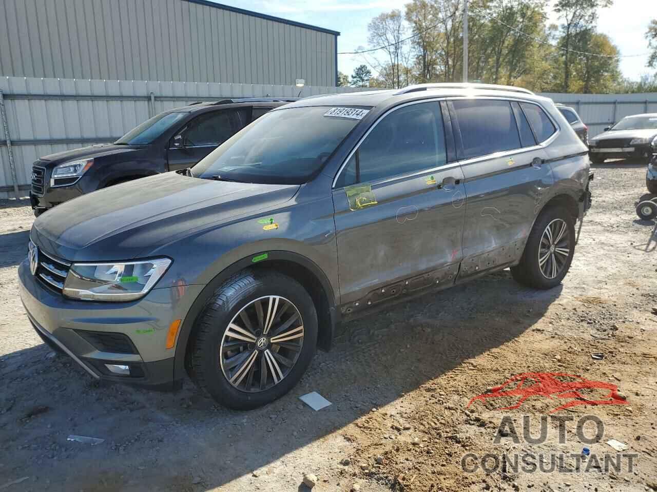 VOLKSWAGEN TIGUAN 2018 - 3VV2B7AX6JM068584