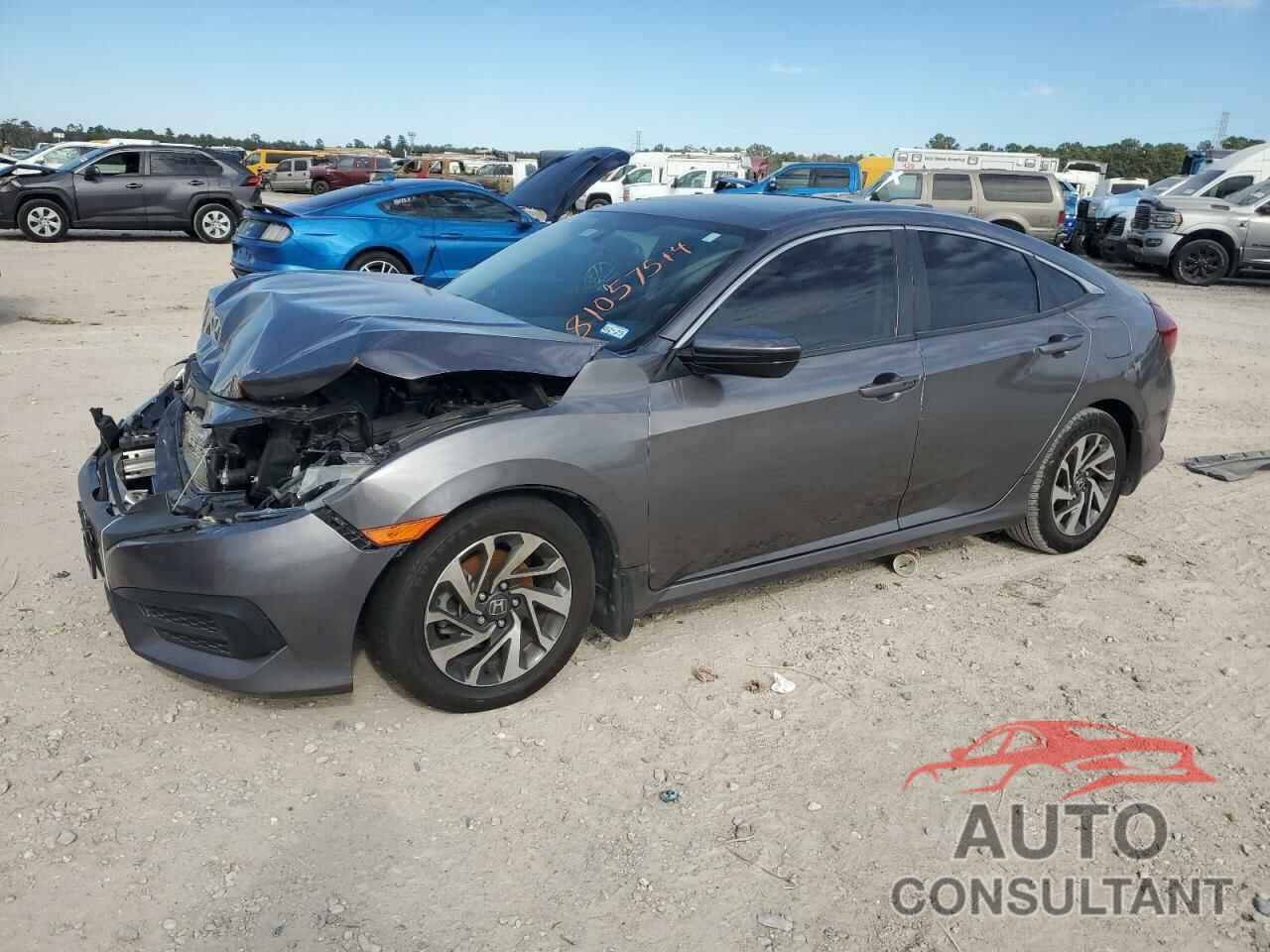 HONDA CIVIC 2018 - 19XFC2F74JE008886