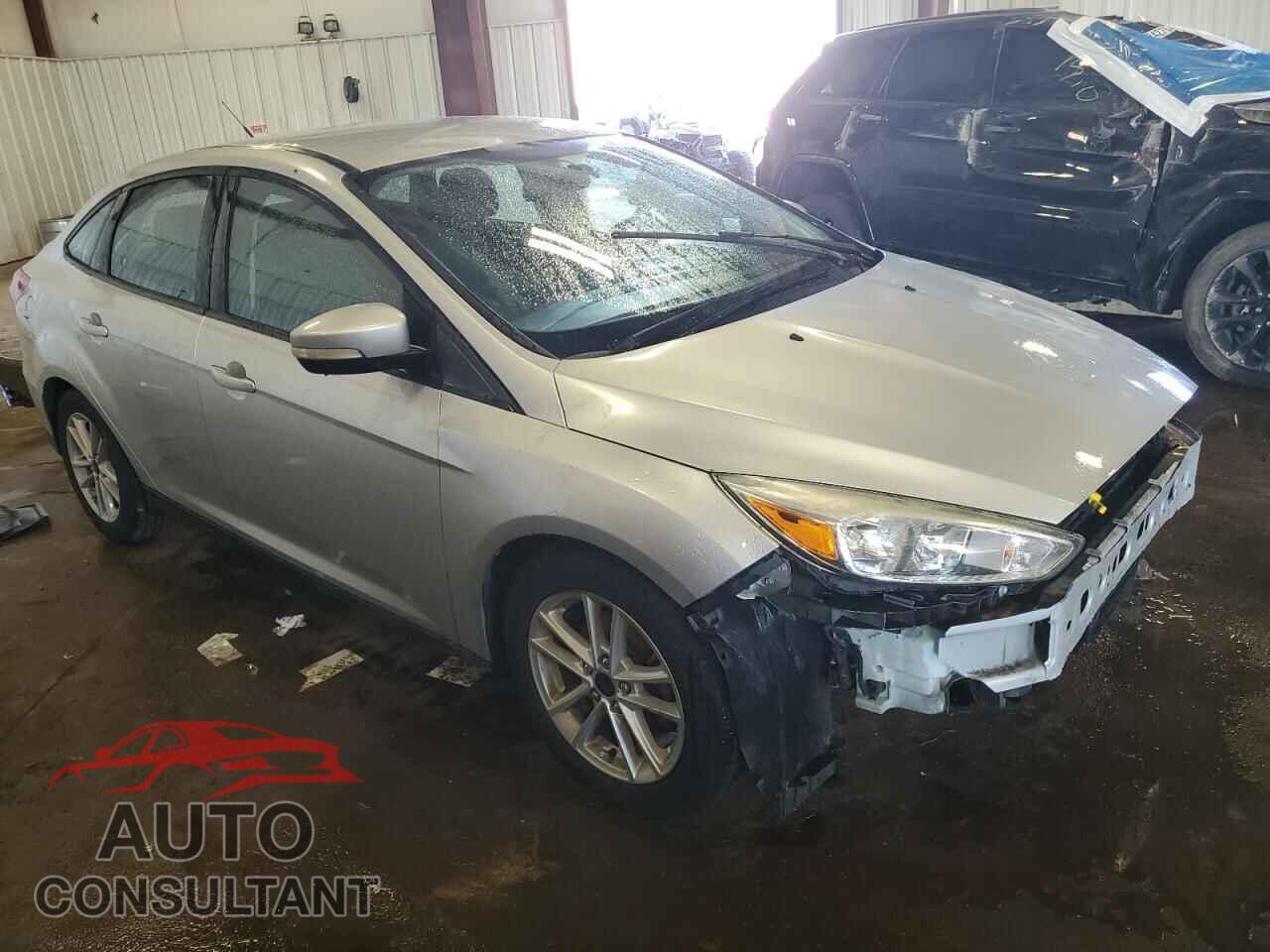 FORD FOCUS 2017 - 1FADP3F26HL285665