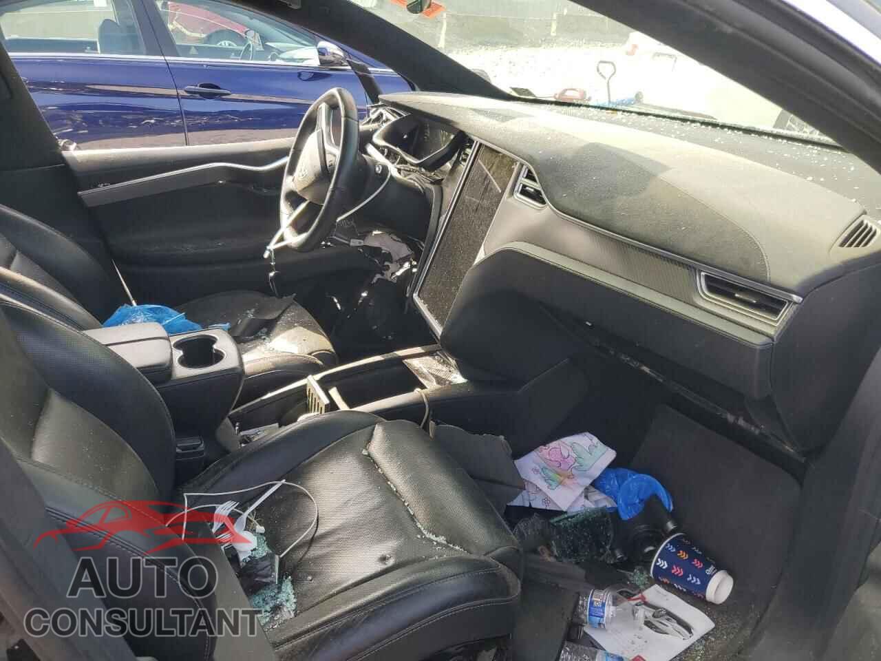 TESLA MODEL X 2017 - 5YJXCDE21HF035540