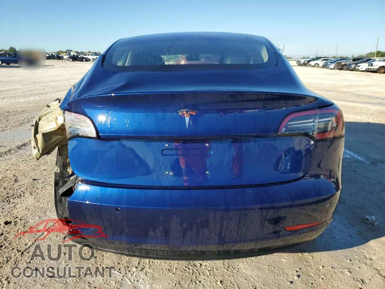 TESLA MODEL 3 2018 - 5YJ3E1EA7JF164502