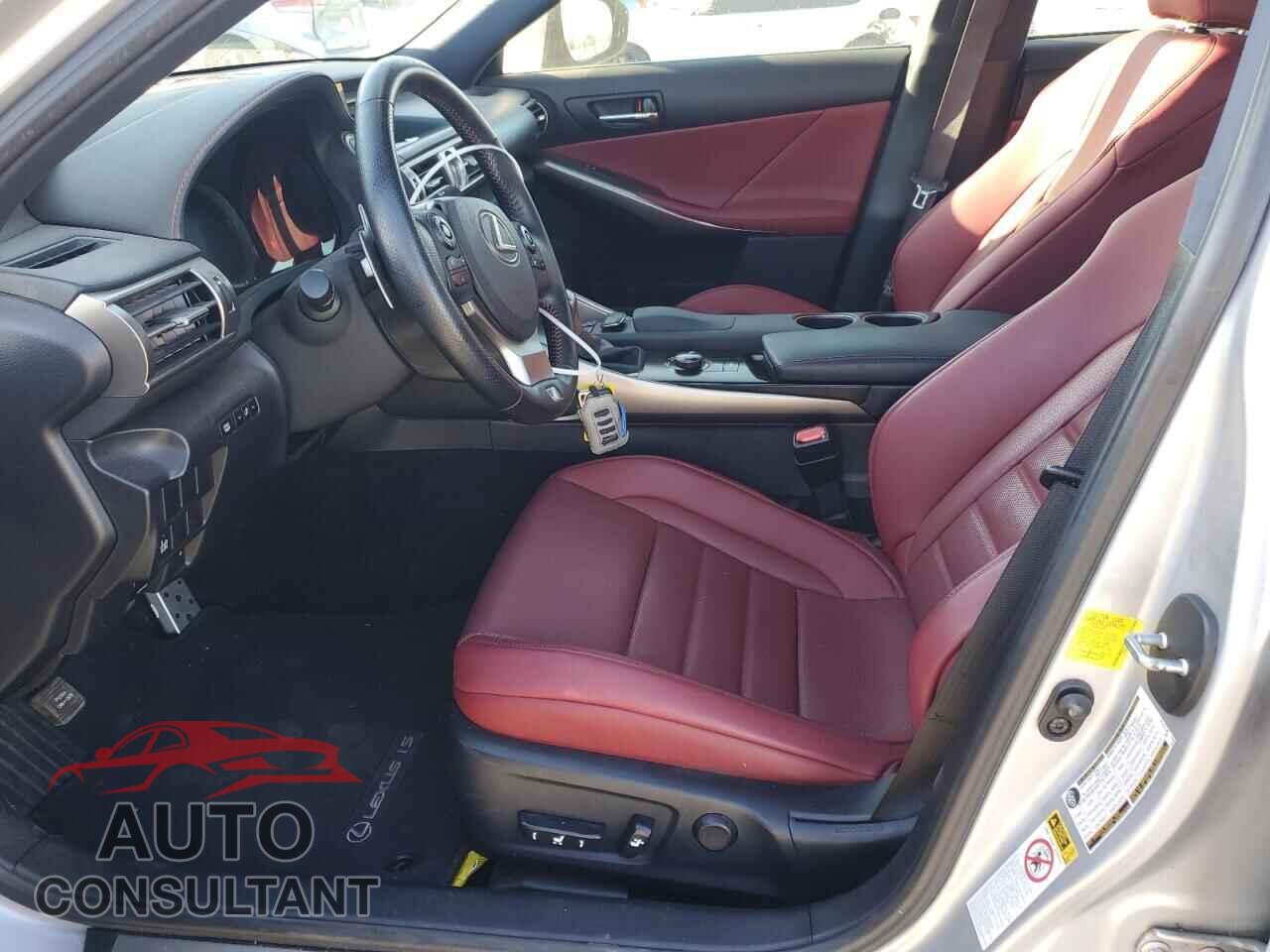 LEXUS IS 2014 - JTHBE1D21E5003851