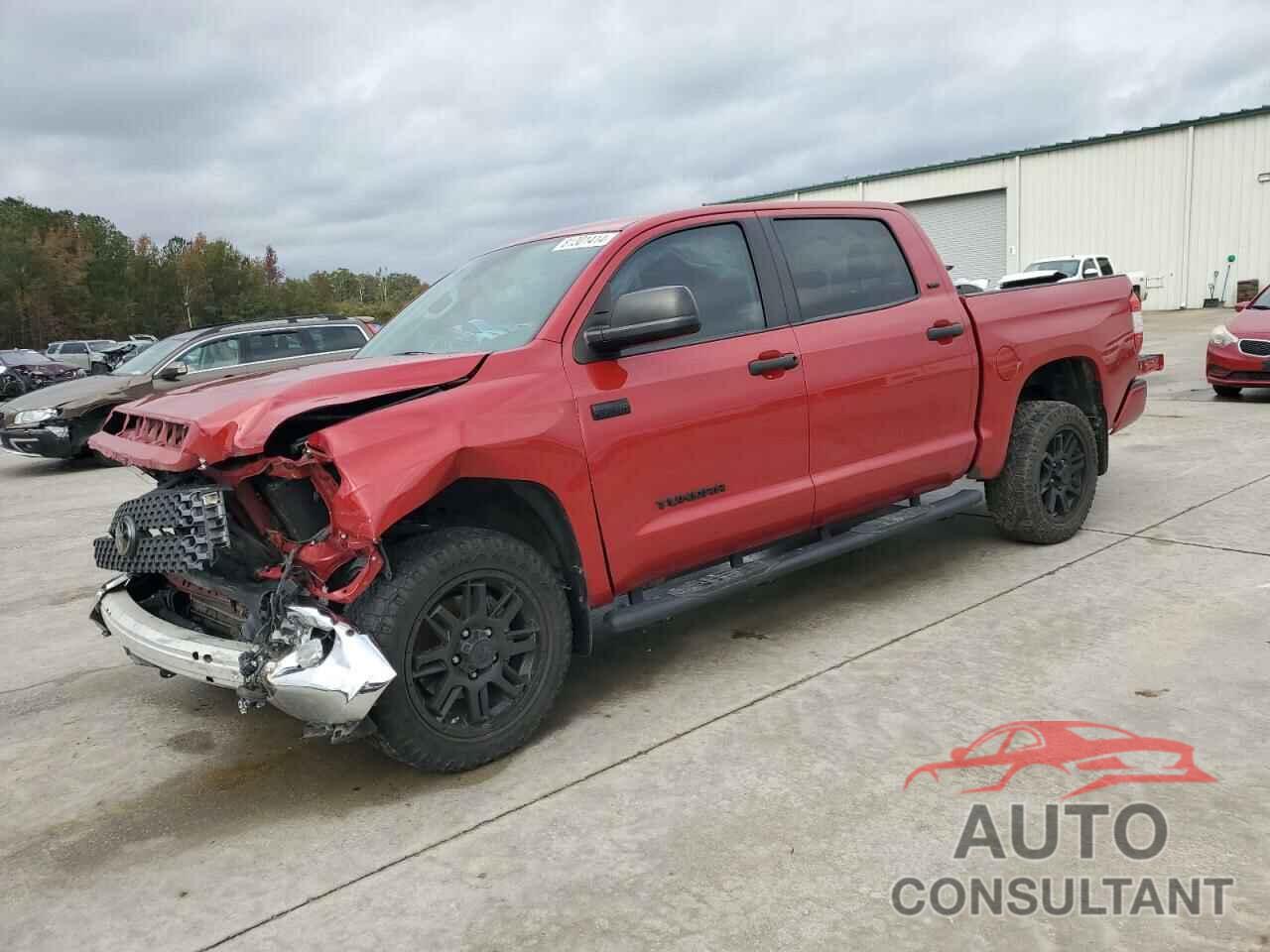 TOYOTA TUNDRA 2021 - 5TFDY5F12MX990878