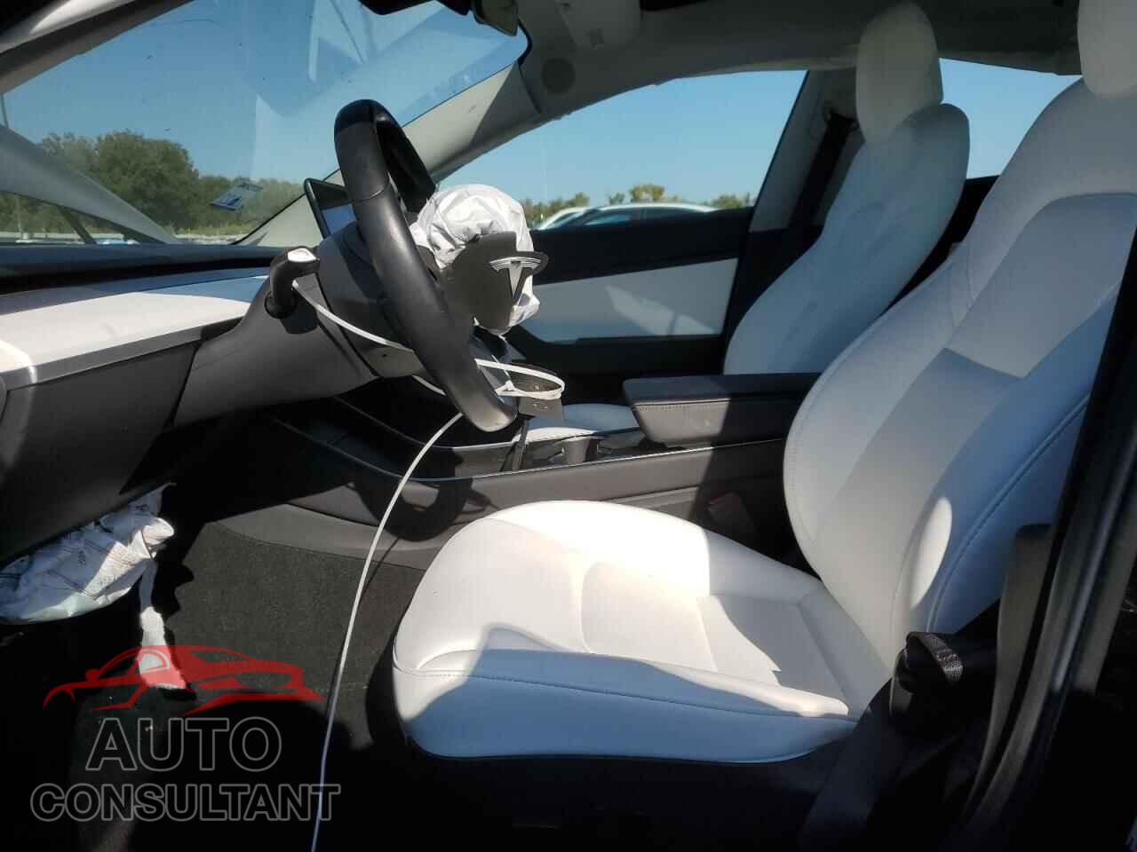 TESLA MODEL 3 2018 - 5YJ3E1EB8JF099152