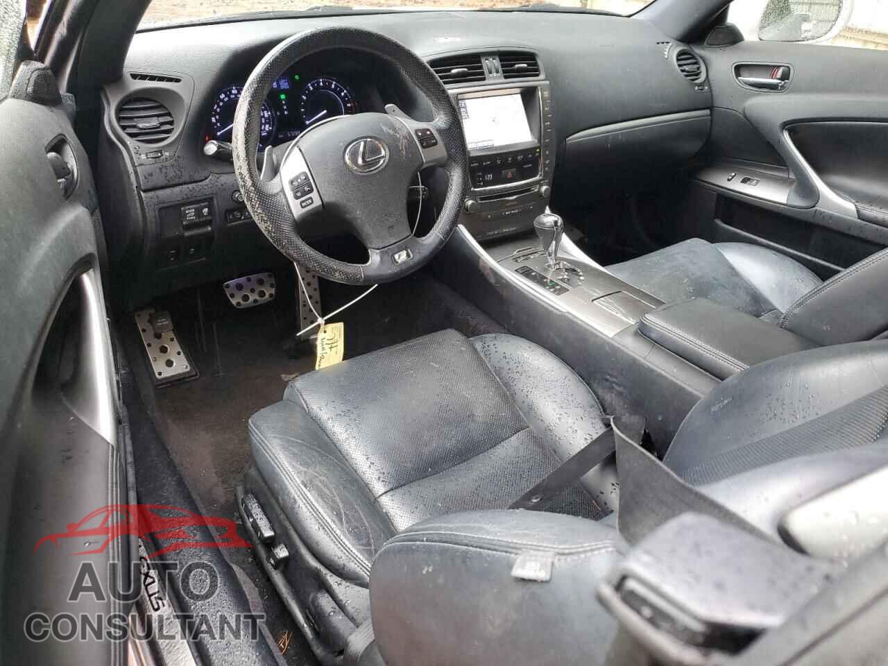 LEXUS IS 2015 - JTHFF2C25F2532714