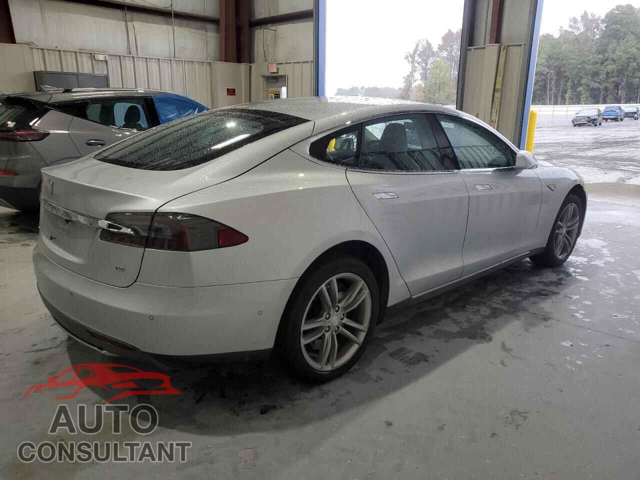 TESLA MODEL S 2014 - 5YJSA1H14EFP65049