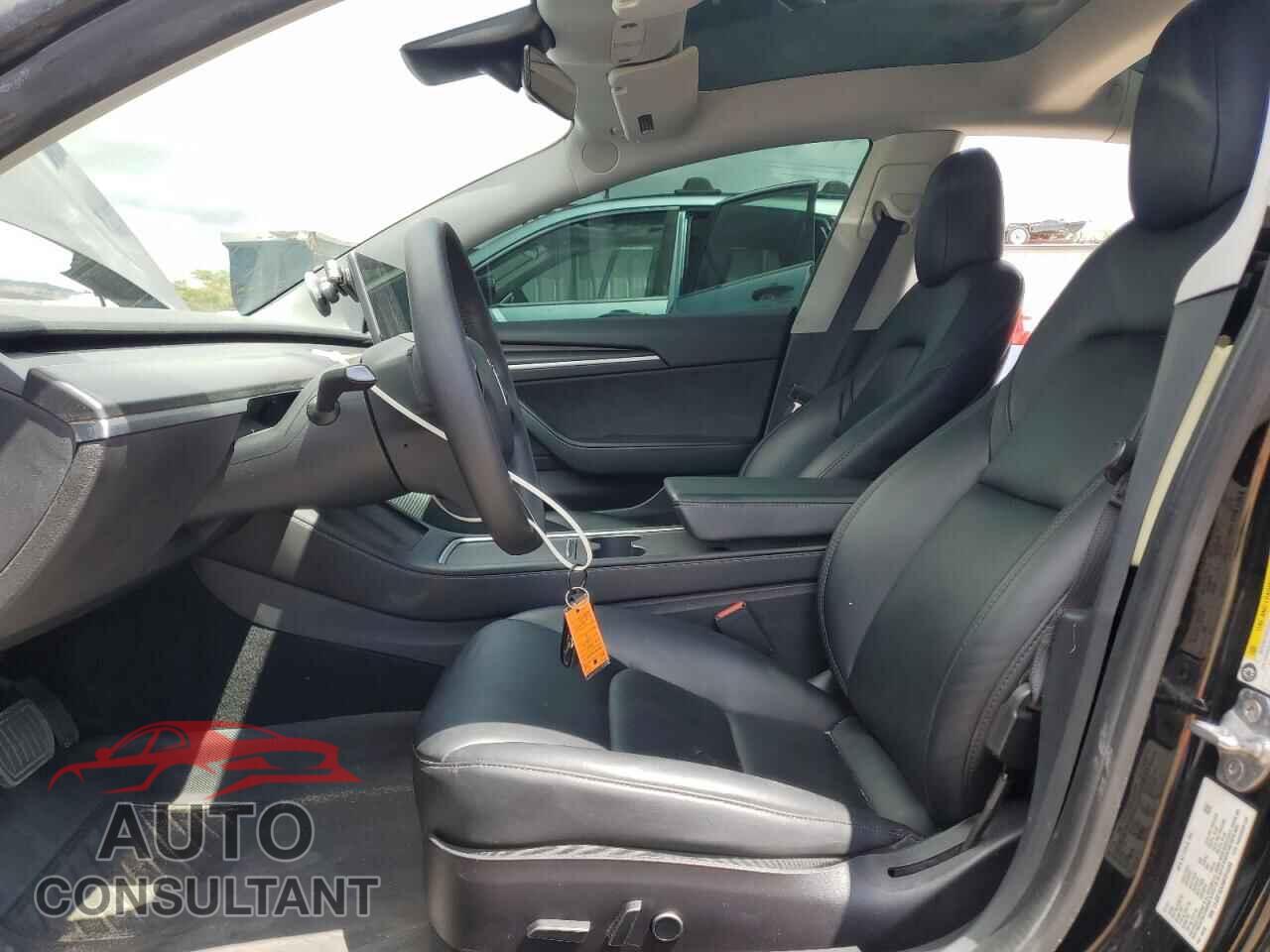 TESLA MODEL 3 2021 - 5YJ3E1EA3MF014486