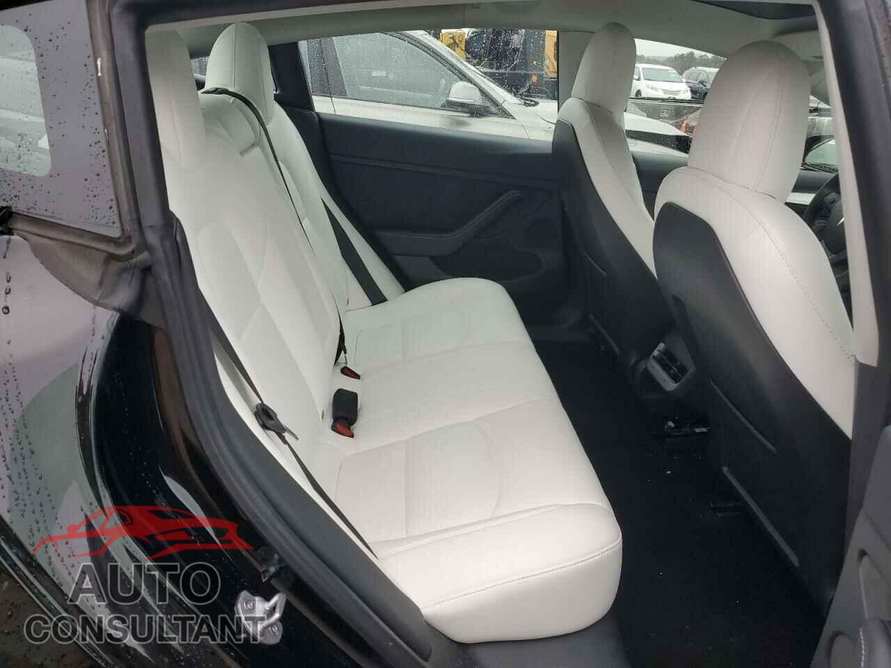 TESLA MODEL 3 2021 - 5YJ3E1EA9MF046181