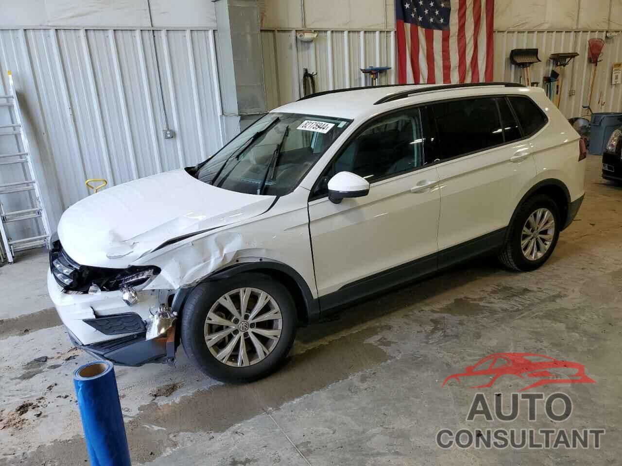 VOLKSWAGEN TIGUAN 2019 - 3VV1B7AX0KM076726