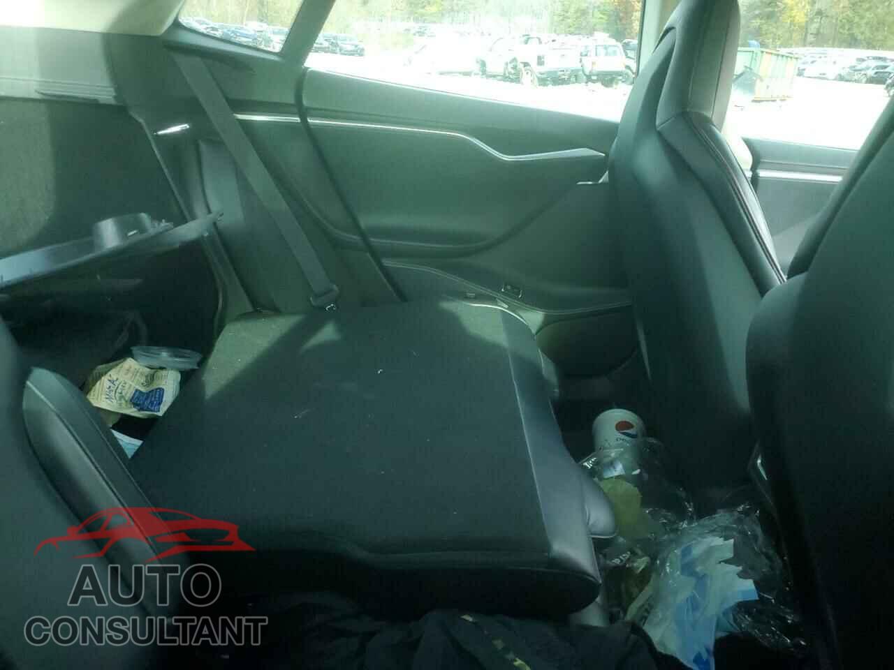 TESLA MODEL S 2013 - 5YJSA1DP9DFP24635