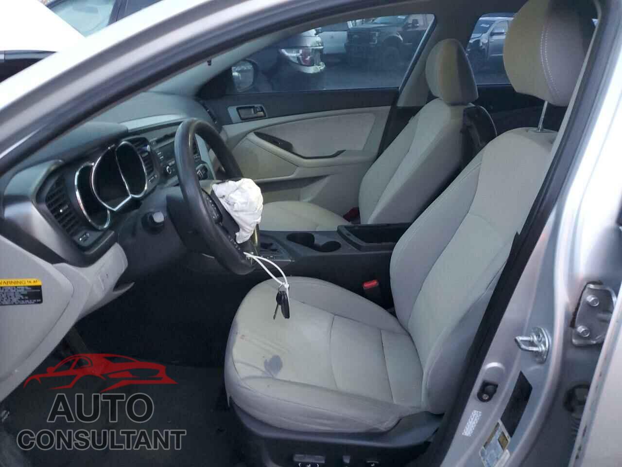 KIA OPTIMA 2012 - KNAGM4A73C5292561