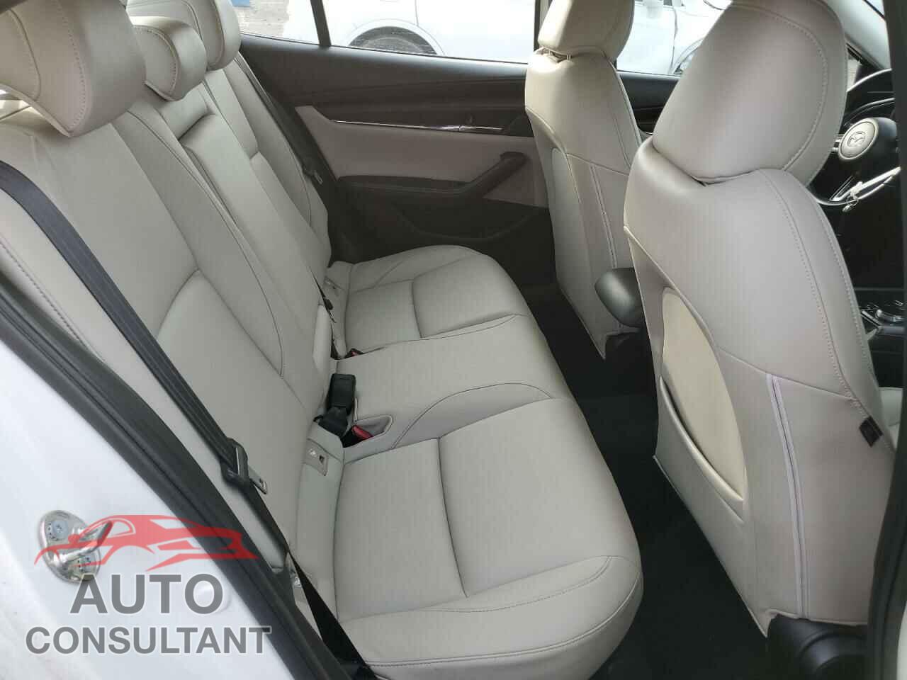 MAZDA 3 2019 - JM1BPACL2K1112084