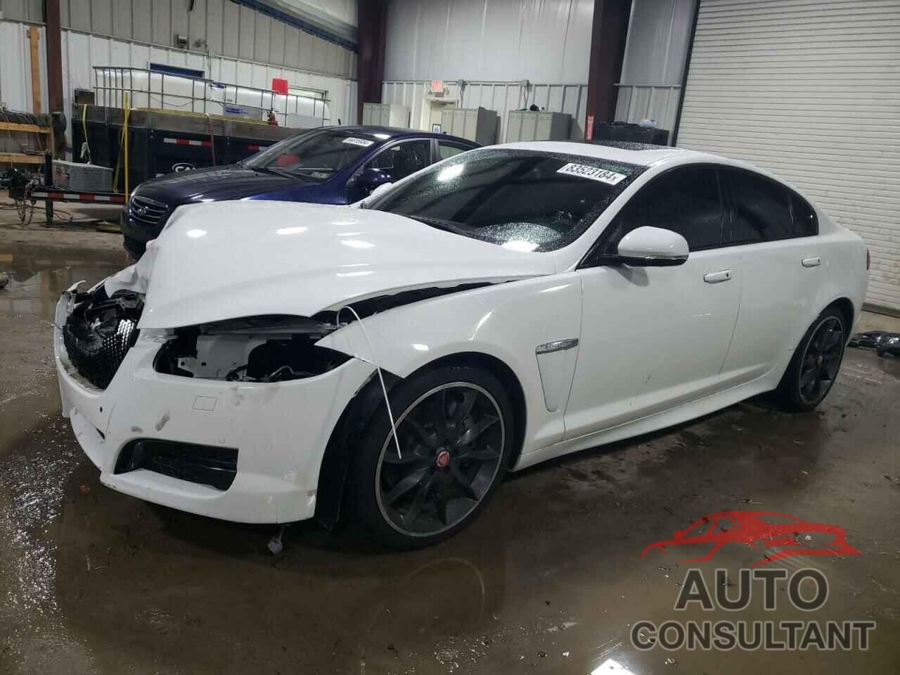 JAGUAR XF 2015 - SAJWA0F78F8U51653