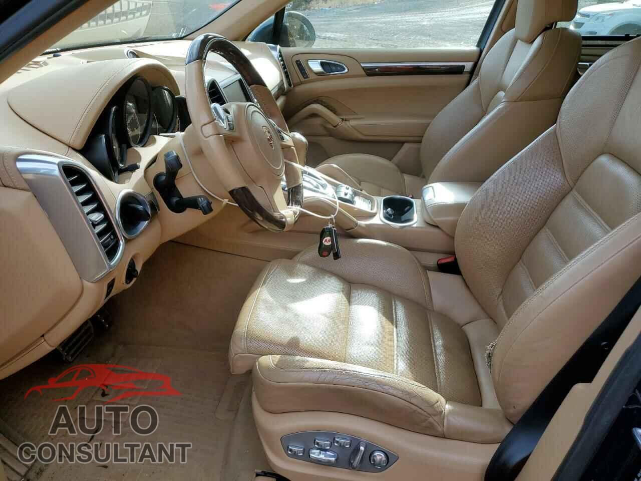 PORSCHE CAYENNE 2012 - WP1AC2A29CLA83629