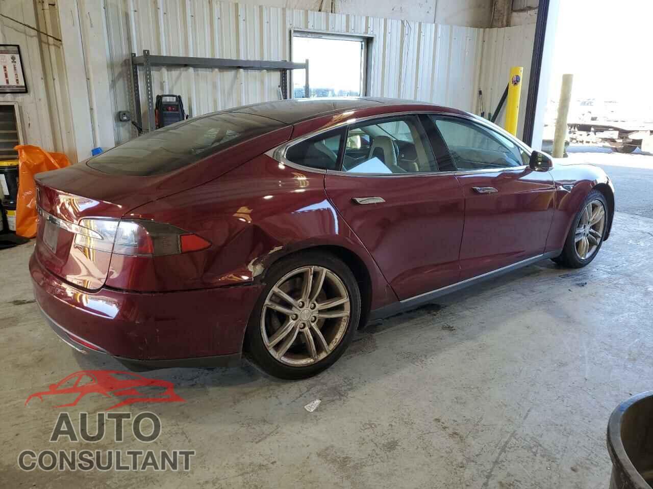 TESLA MODEL S 2012 - 5YJSA1DN7CFS00350