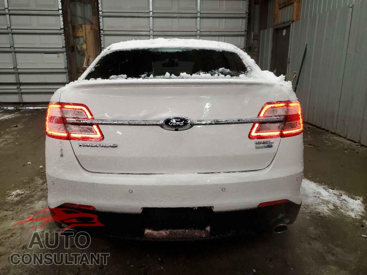FORD TAURUS 2015 - 1FAHP2H87FG125443