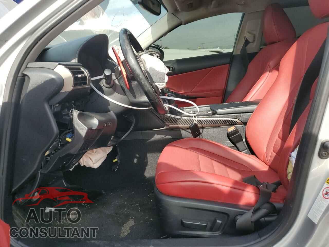 LEXUS IS 2016 - JTHBA1D20G5010692