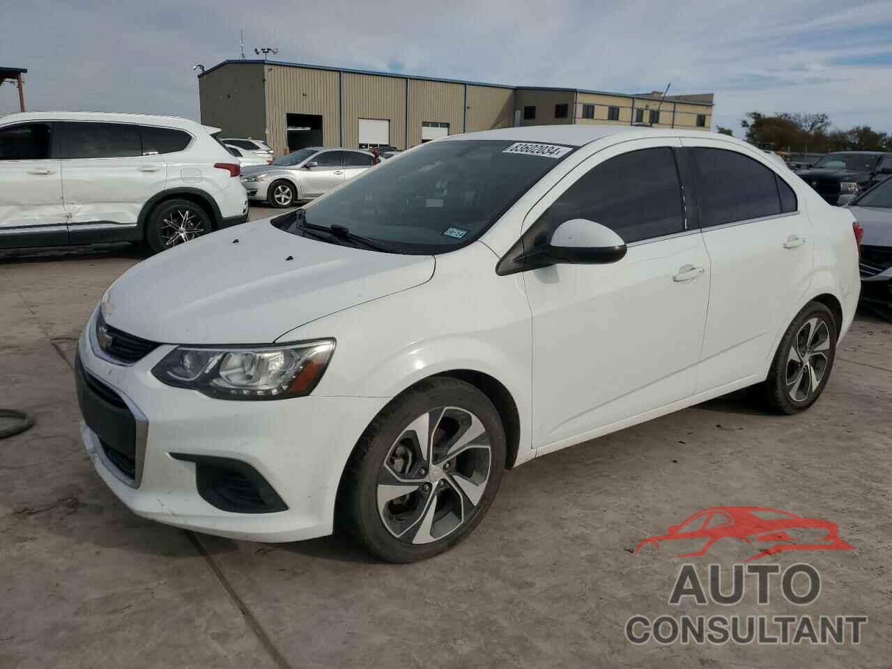 CHEVROLET SONIC 2017 - 1G1JF5SB4H4140614