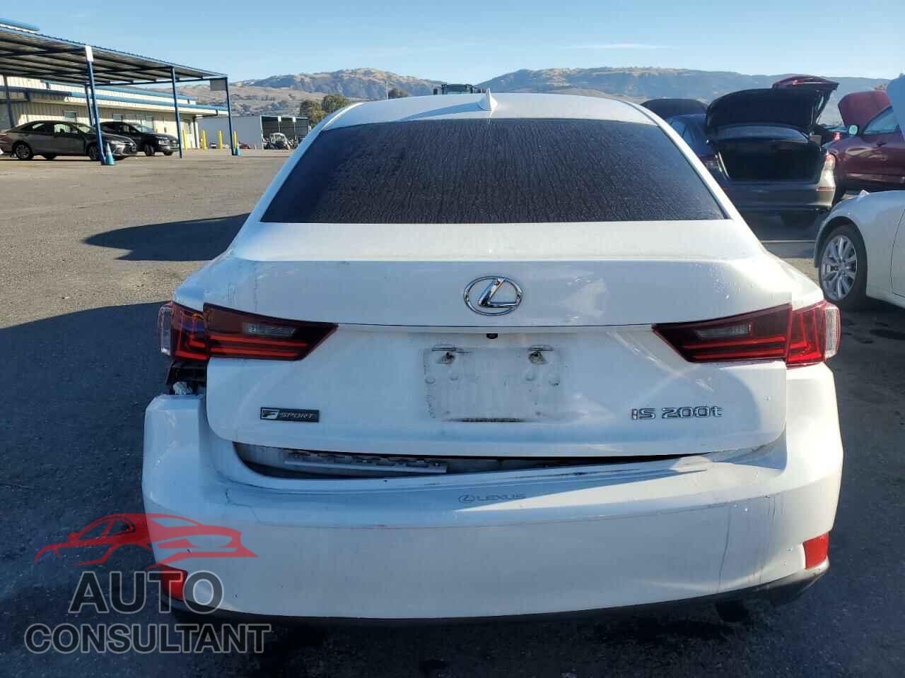 LEXUS IS 2016 - JTHBA1D26G5024161