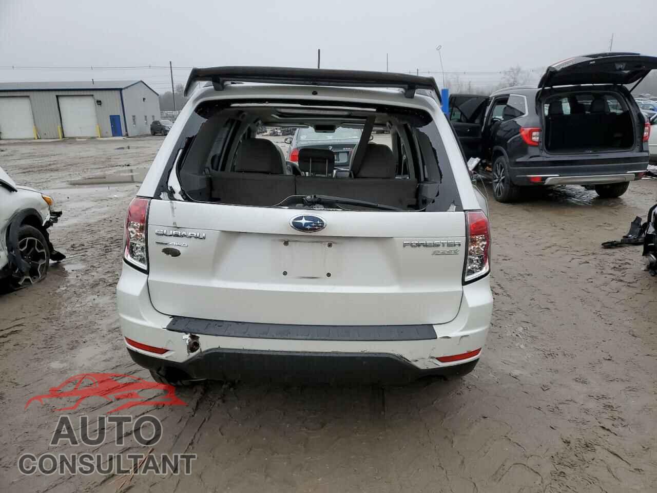 SUBARU FORESTER 2011 - JF2SHAEC5BH715100