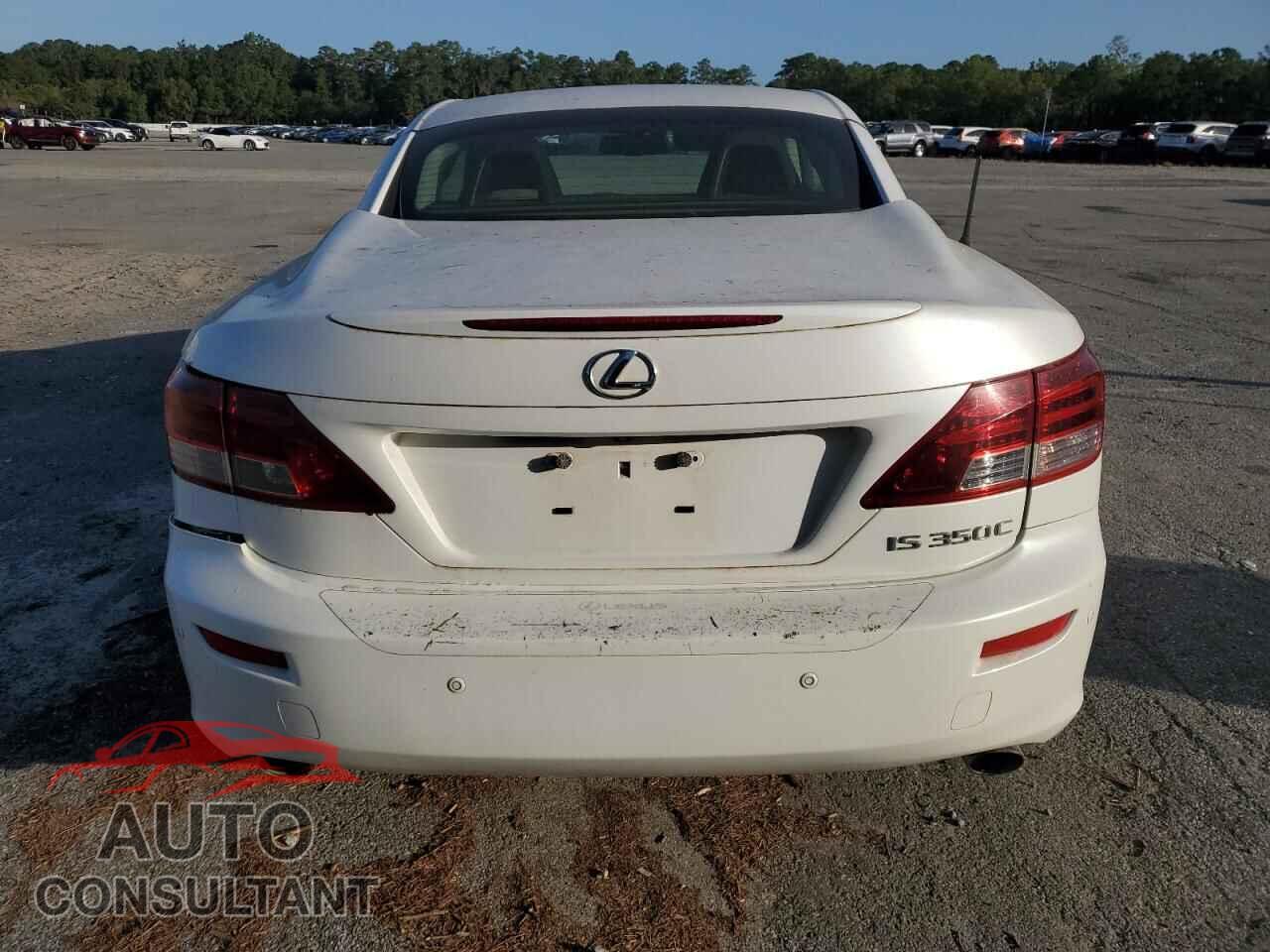 LEXUS IS 2011 - JTHFE2C29B2506811