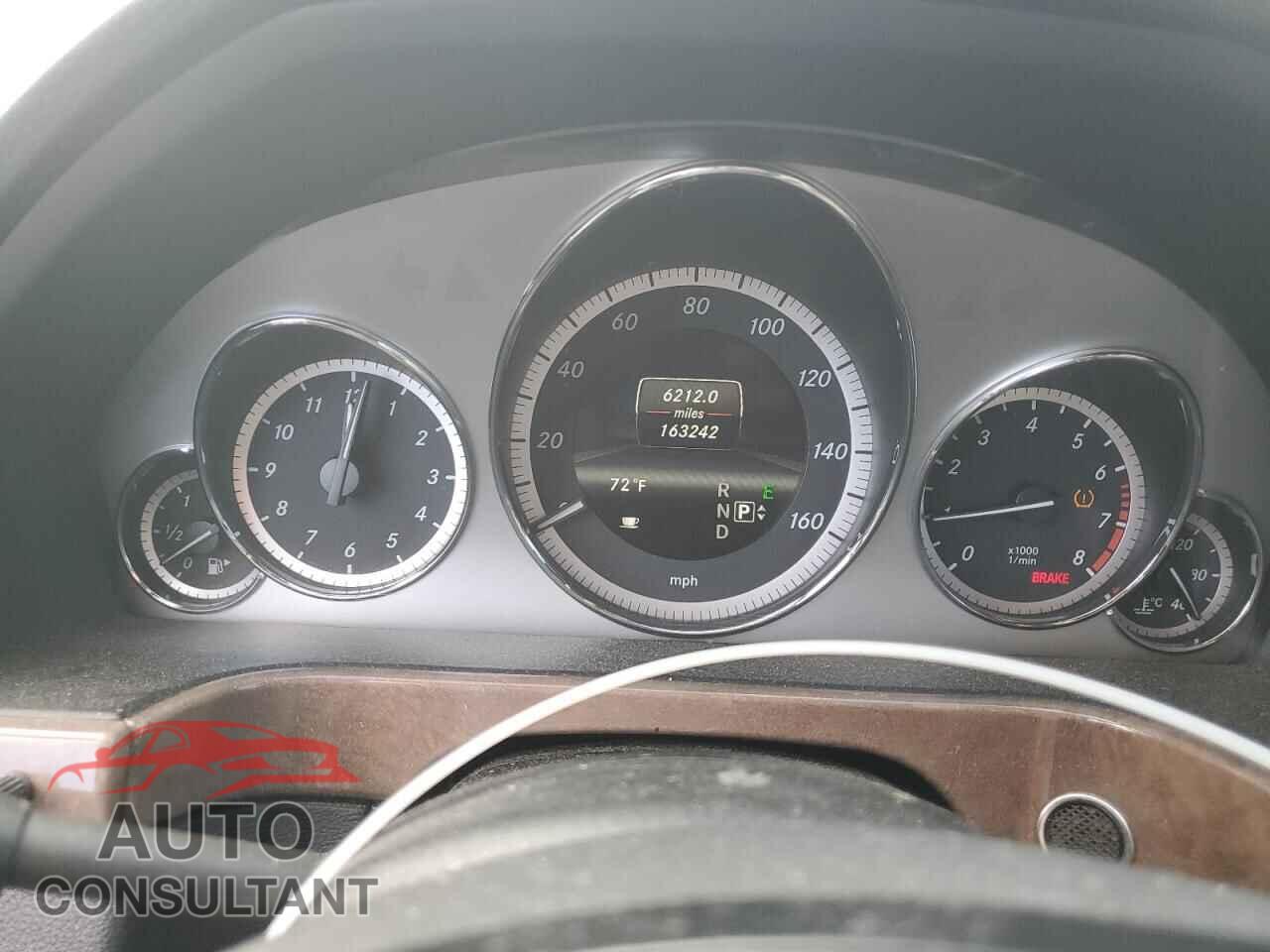 MERCEDES-BENZ E-CLASS 2013 - WDDHF8JB8DA753930