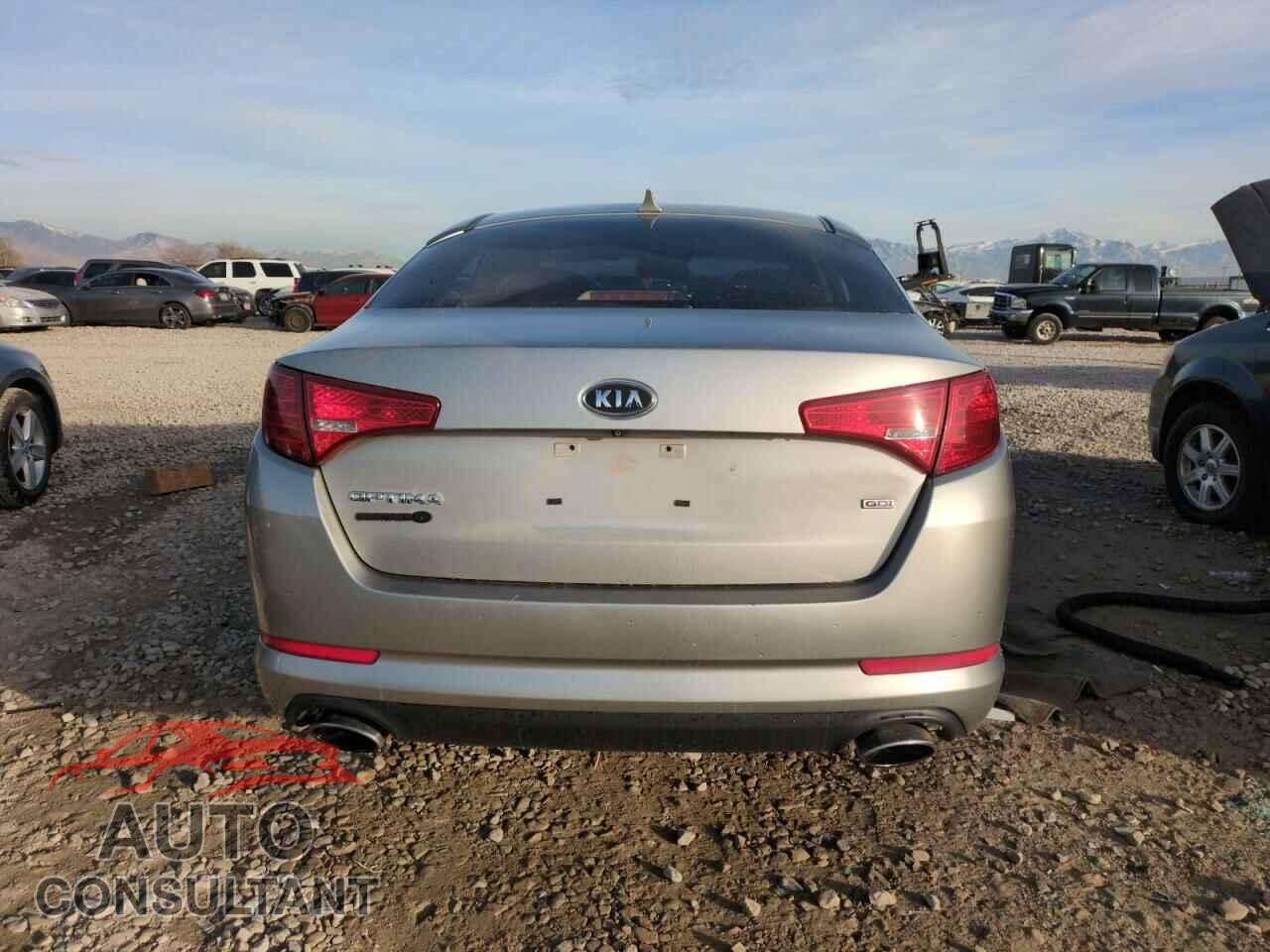 KIA OPTIMA 2011 - KNAGM4A76B5165690