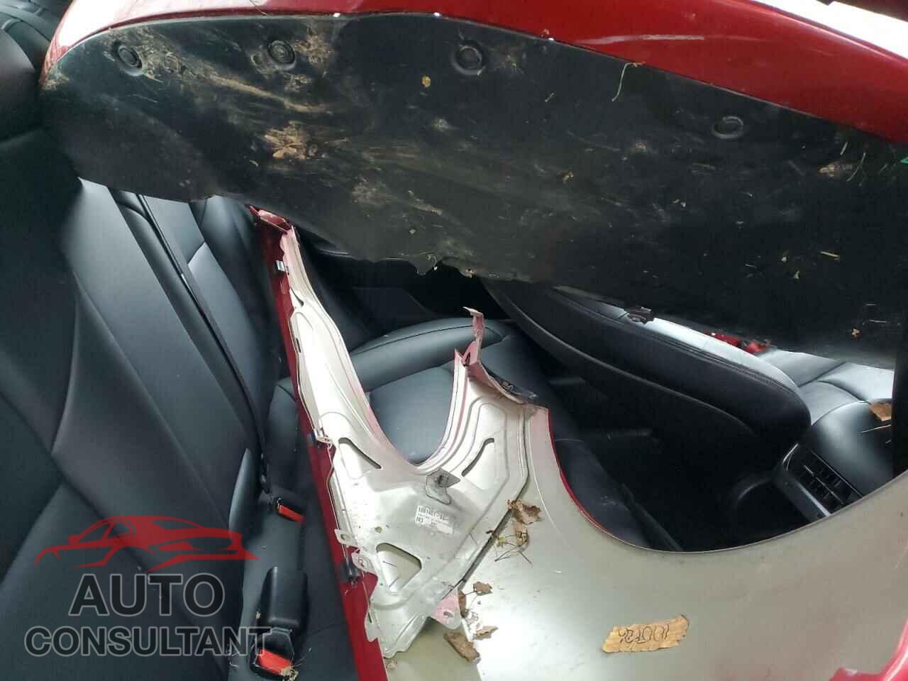 TESLA MODEL 3 2018 - 5YJ3E1EBXJF094339