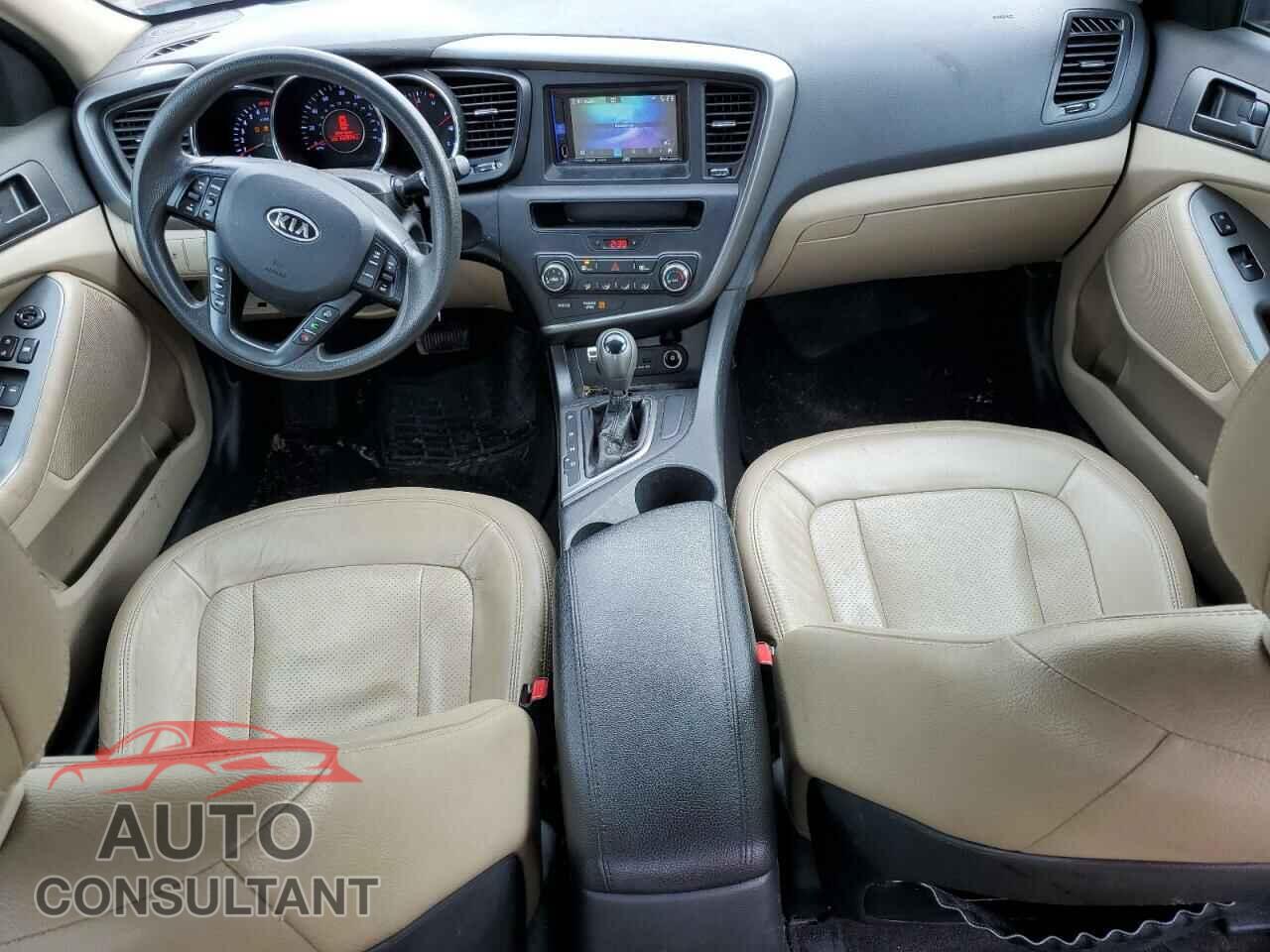 KIA OPTIMA 2011 - KNAGM4A76B5152986