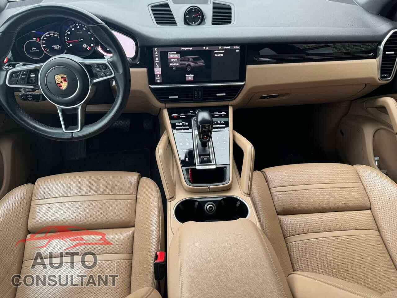 PORSCHE CAYENNE 2020 - WP1AA2AY0LDA08483