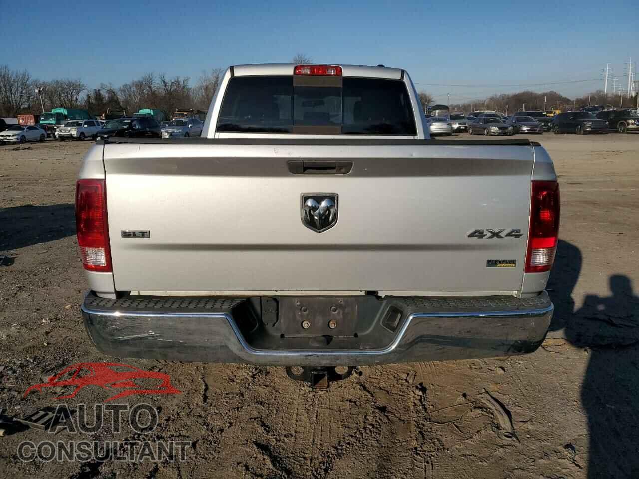 DODGE RAM 1500 2012 - 1C6RD7GP6CS135863