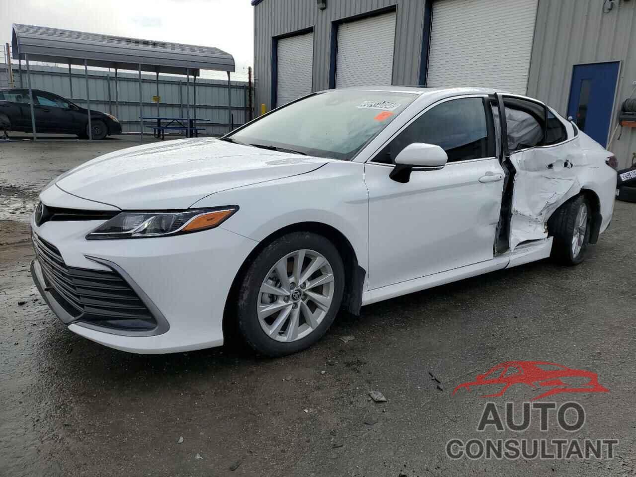 TOYOTA CAMRY 2024 - 4T1R11AK5RU914692