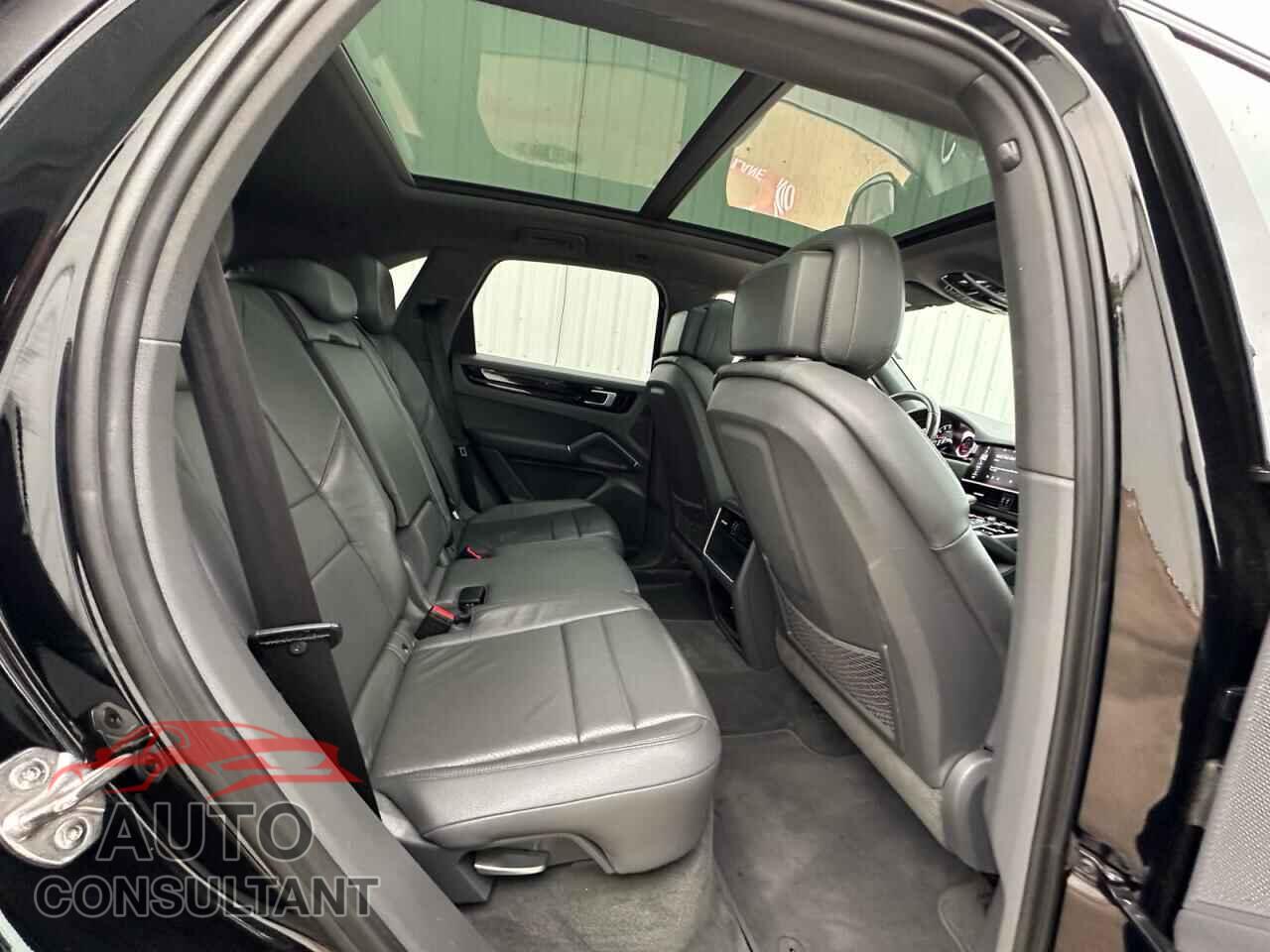 PORSCHE CAYENNE 2020 - WP1AA2AY7LDA05841