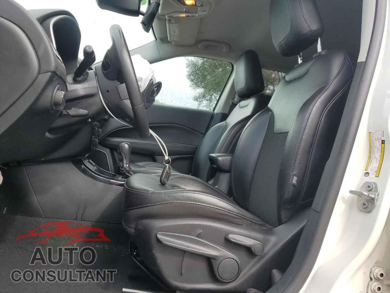 JEEP COMPASS 2021 - 3C4NJCBB7MT567608