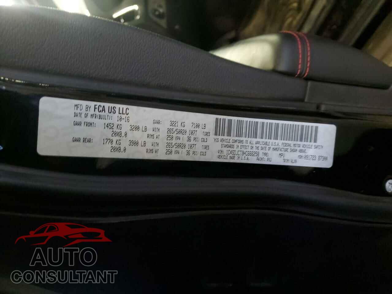 DODGE DURANGO 2017 - 1C4SDJCT9HC666258