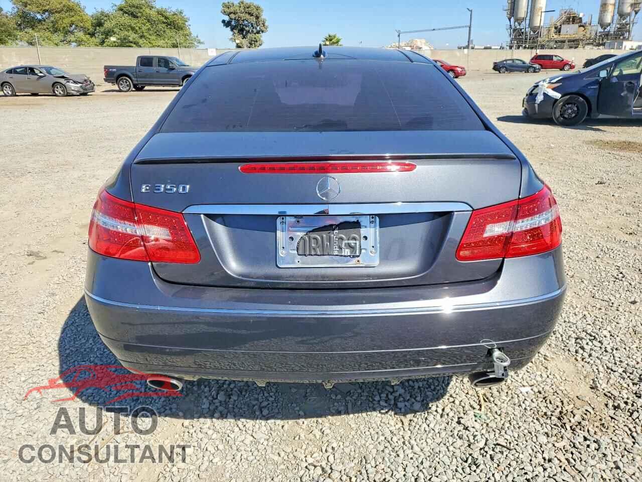MERCEDES-BENZ E-CLASS 2013 - WDDKJ5KB1DF202811