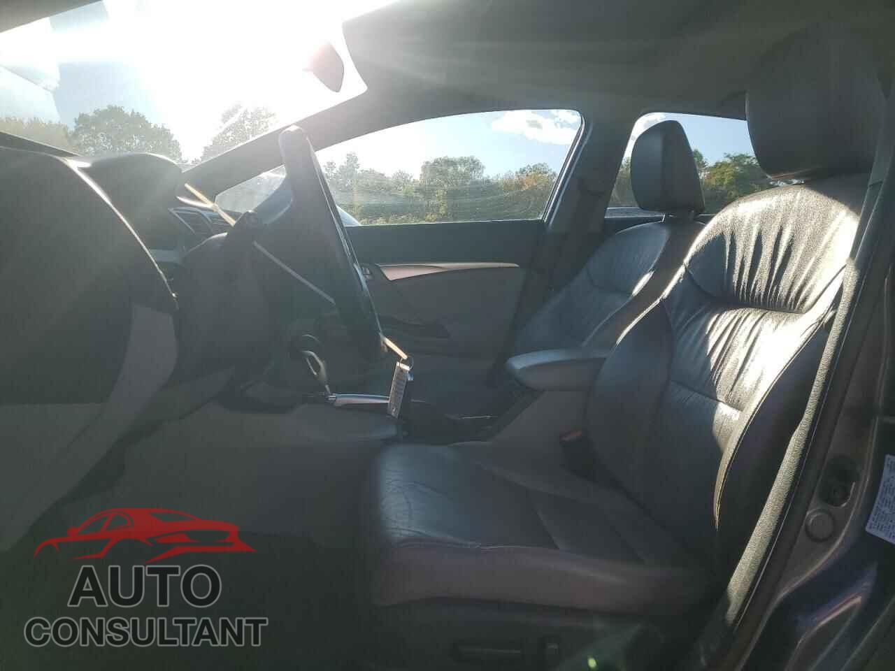 HONDA CIVIC 2014 - 2HGFB2F9XEH558027
