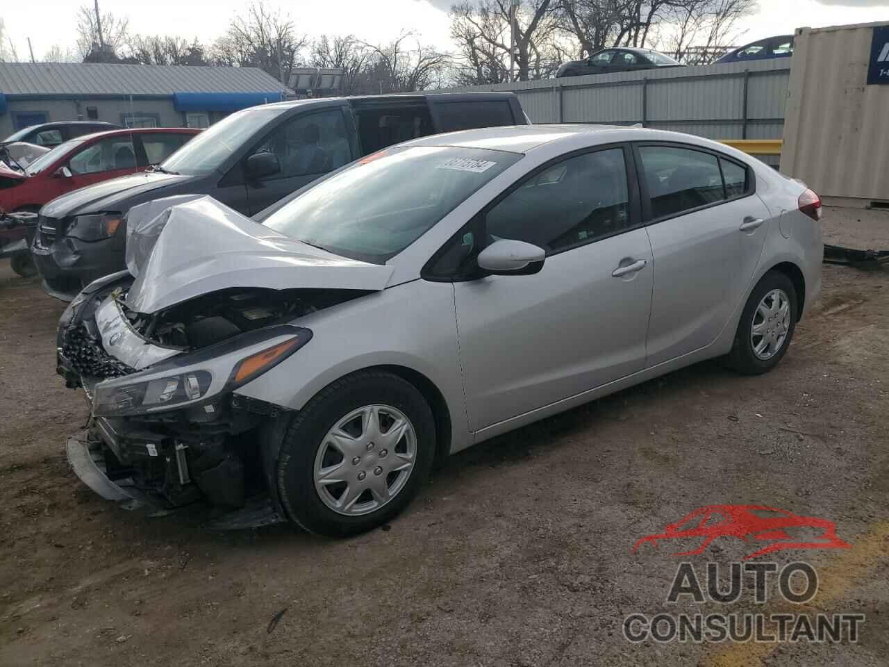 KIA FORTE 2018 - 3KPFL4A73JE230693