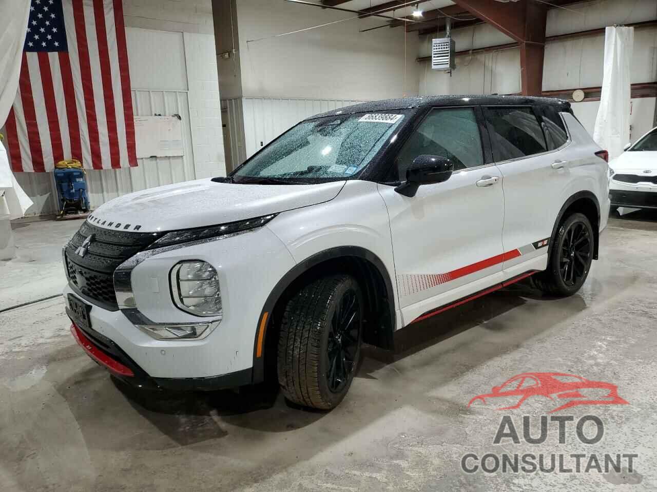 MITSUBISHI OUTLANDER 2023 - JA4J4UA89PZ052585