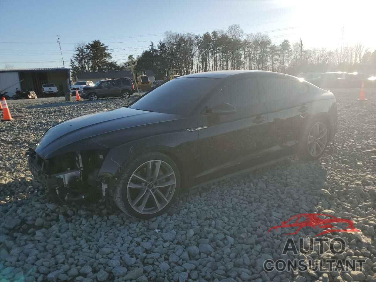 AUDI A5 2019 - WAUENCF54KA098861