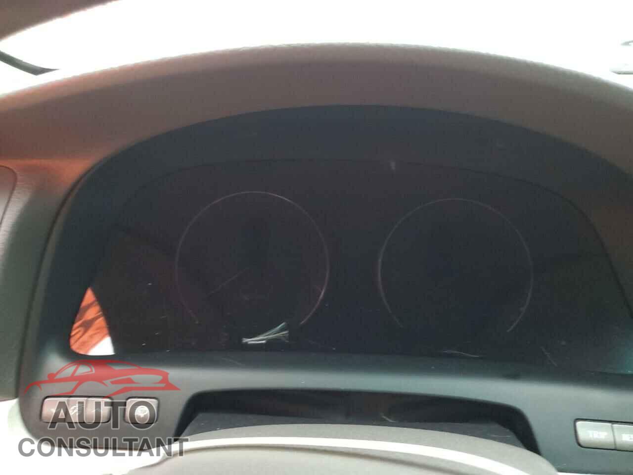 LEXUS LS460 2010 - JTHCL5EF1A5005063
