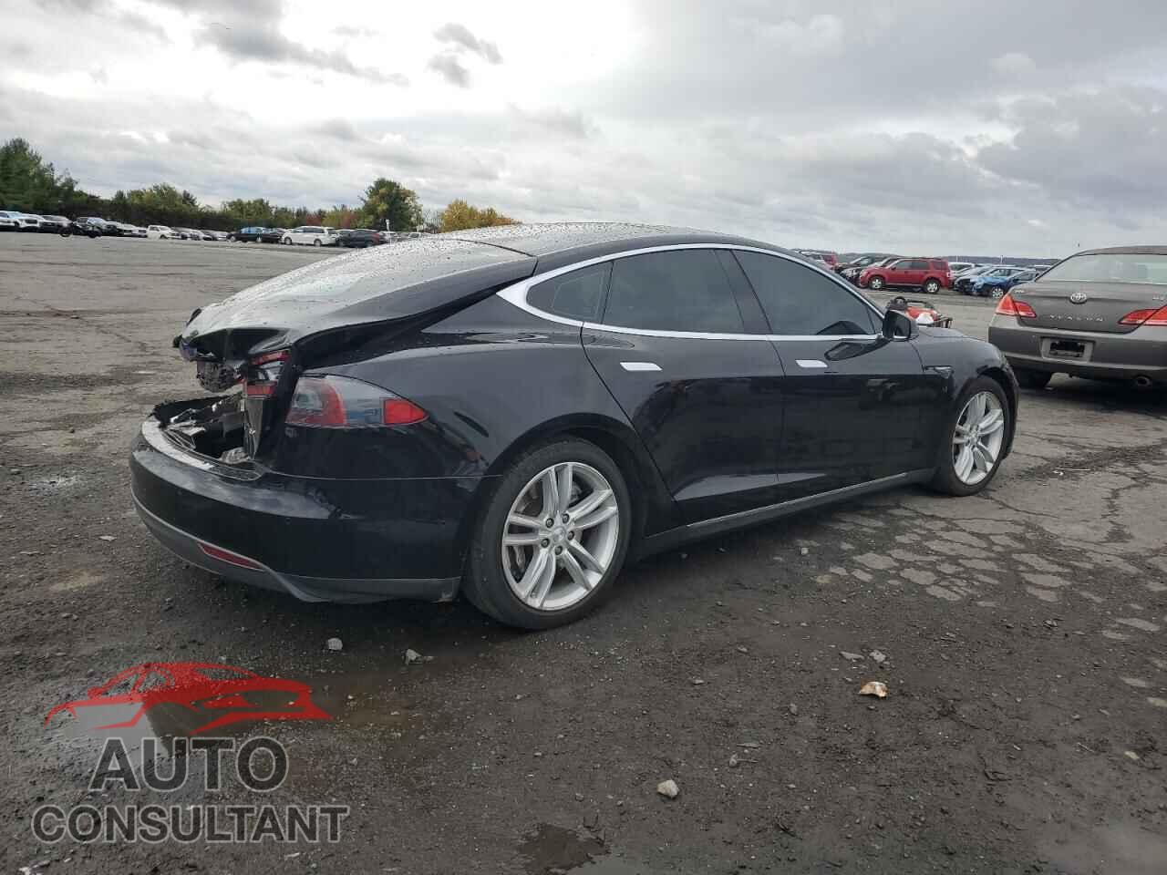 TESLA MODEL S 2015 - 5YJSA1E2XFF109193