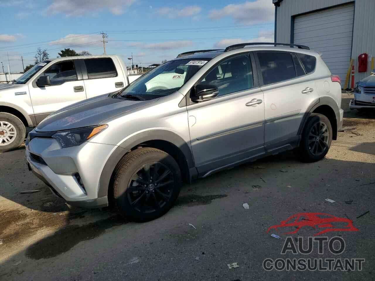 TOYOTA RAV4 2018 - 2T3RFREV5JW737805