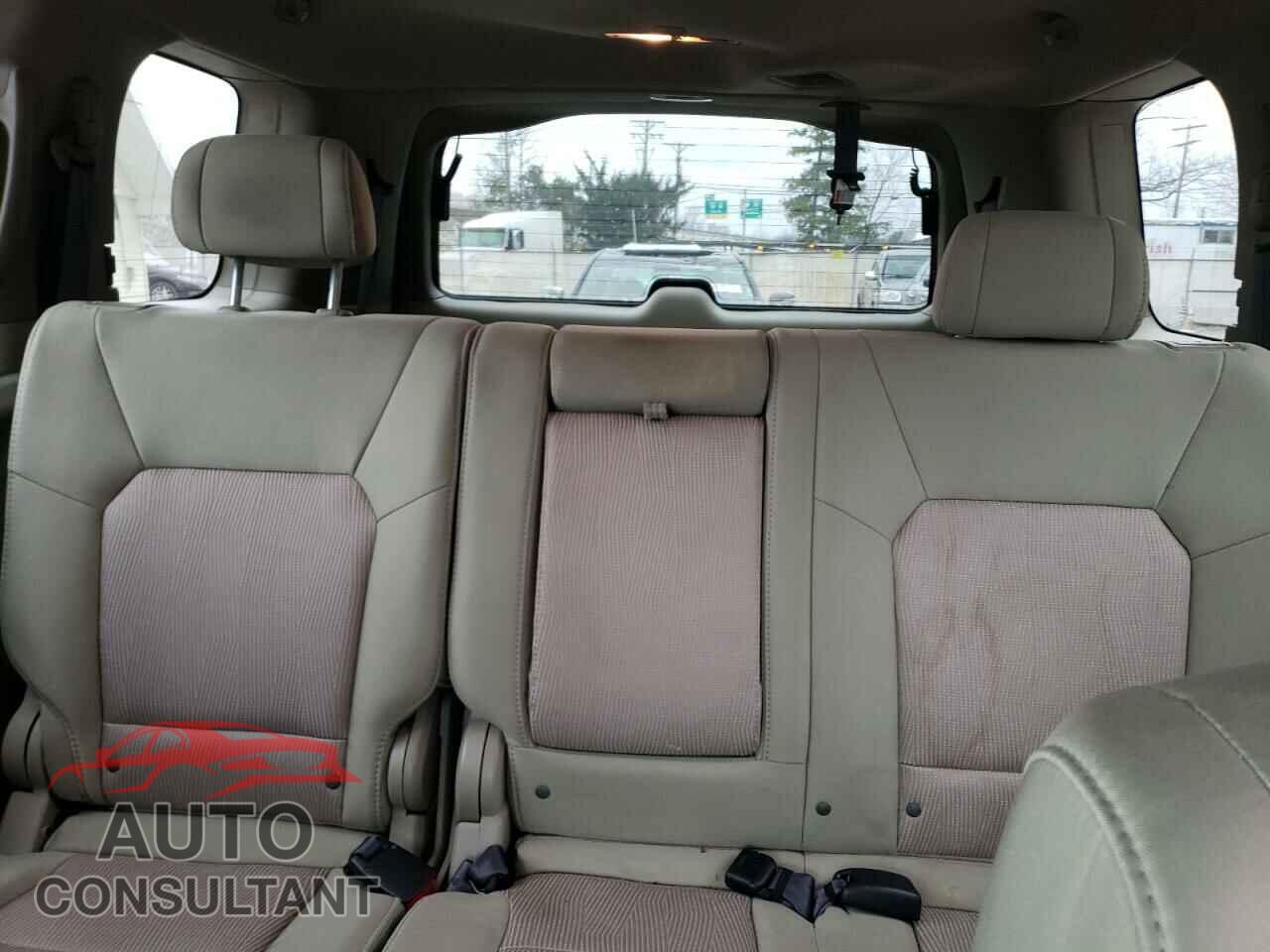 HONDA PILOT 2011 - 5FNYF4H41BB031908