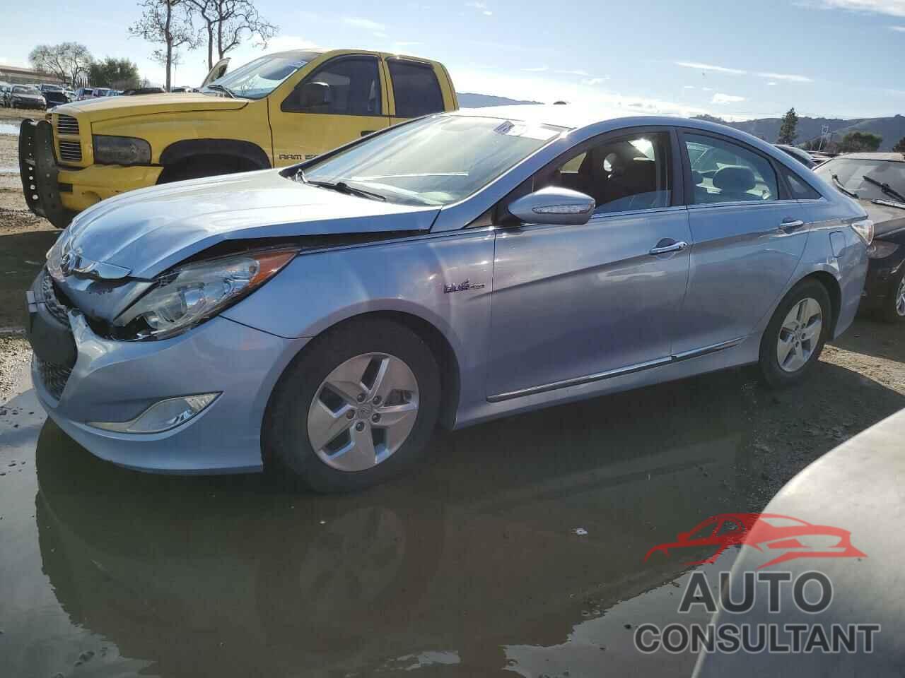 HYUNDAI SONATA 2012 - KMHEC4A45CA045533