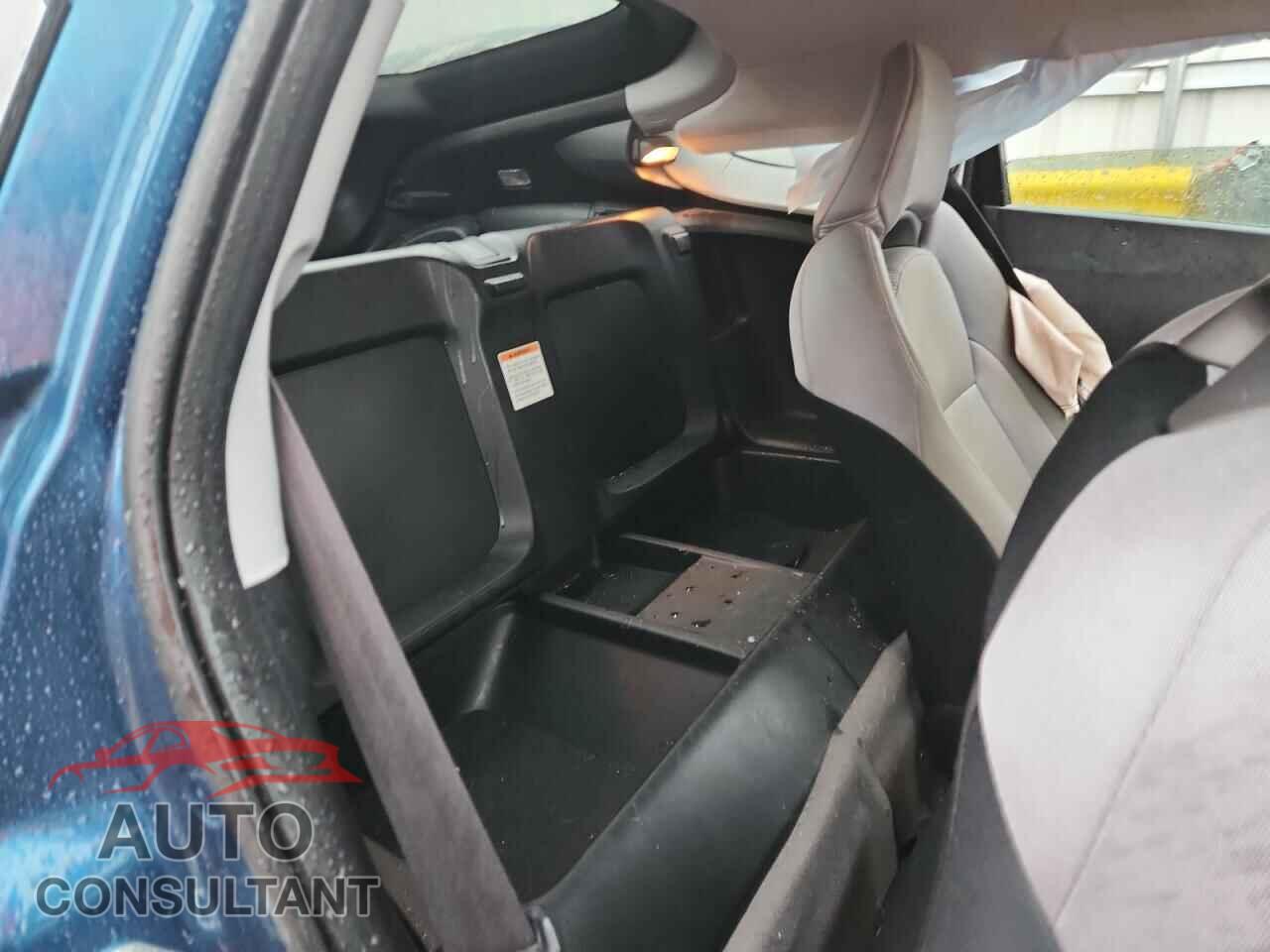 HONDA CRZ 2012 - JHMZF1D63CS001676