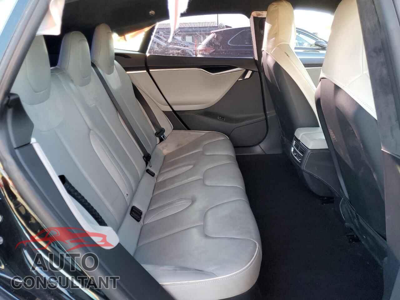 TESLA MODEL S 2014 - 5YJSA1H14EFP61468